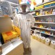 Beekeeping suit made of open-weave fabric with hat