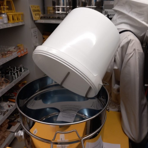 Bucket holder for draining honey, stainless steel